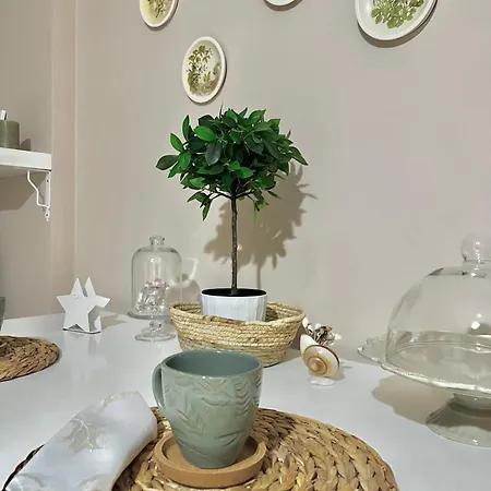Sea La Vie Apartment *
